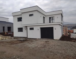 Maison 5 chambres à vendre dans Baciu