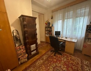Appartement 4 chambres à vendre dans Cluj-napoca, zone Grigorescu