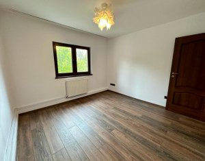 Appartement 3 chambres à vendre dans Cluj-napoca, zone Plopilor