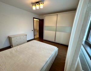 Appartement 3 chambres à vendre dans Cluj-napoca, zone Plopilor