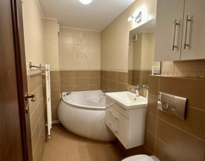 Appartement 3 chambres à vendre dans Cluj-napoca, zone Plopilor