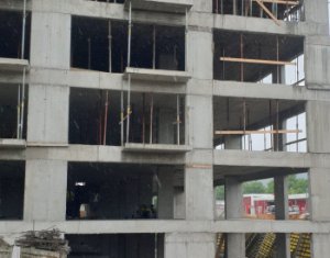 Appartement 3 chambres à vendre dans Floresti