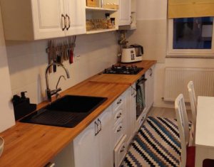 Appartement 3 chambres à vendre dans Floresti