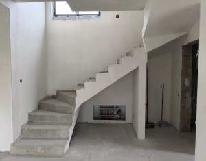 Maison 4 chambres à vendre dans Dezmir