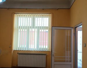 Maison 3 chambres à vendre dans Cluj-napoca, zone Centru