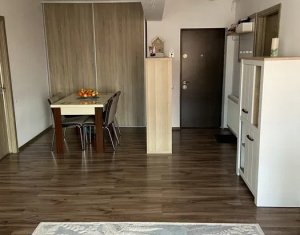 Appartement 3 chambres à vendre dans Baciu