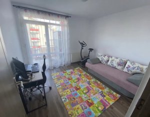 Appartement 3 chambres à vendre dans Baciu