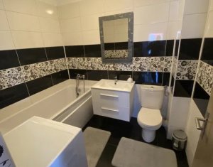 Appartement 3 chambres à vendre dans Baciu