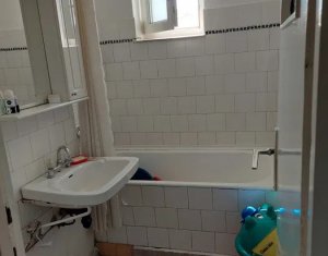 Appartement 3 chambres à vendre dans Baciu