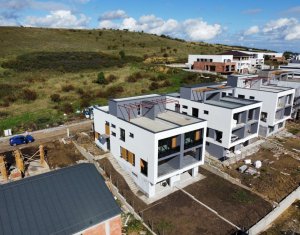 Maison 5 chambres à vendre dans Cluj-napoca, zone Iris