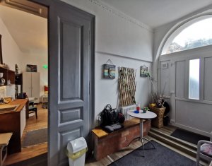 Maison 5 chambres à vendre dans Cluj-napoca, zone Gruia