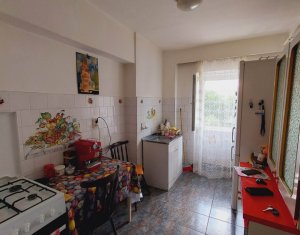 Appartement 3 chambres à vendre dans Cluj-napoca, zone Marasti