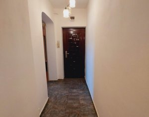 Appartement 3 chambres à vendre dans Cluj-napoca, zone Marasti
