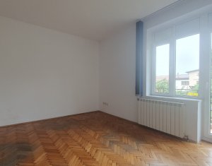 Appartement 4 chambres à louer dans Cluj-napoca, zone Gruia