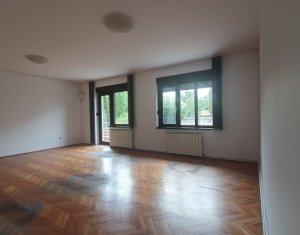 Appartement 4 chambres à louer dans Cluj-napoca, zone Gruia