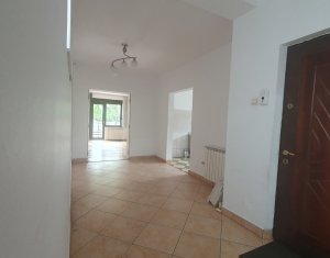 Appartement 4 chambres à louer dans Cluj-napoca, zone Gruia