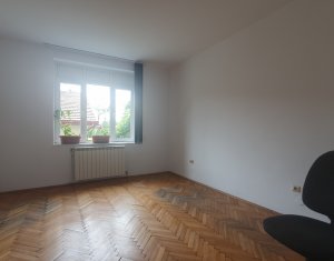 Appartement 4 chambres à louer dans Cluj-napoca, zone Gruia