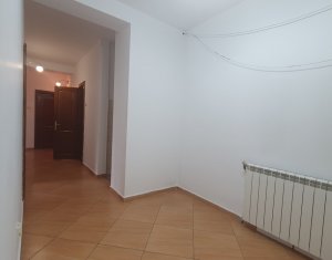 Appartement 4 chambres à louer dans Cluj-napoca, zone Gruia