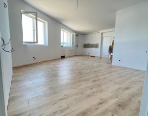 Appartement 3 chambres à vendre dans Floresti