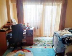 Appartement 3 chambres à vendre dans Cluj-napoca, zone Marasti