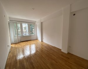 Appartement 3 chambres à vendre dans Cluj-napoca, zone Gheorgheni