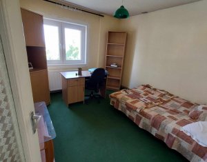 Appartement 4 chambres à vendre dans Cluj-napoca, zone Zorilor