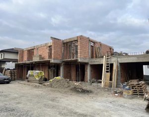 Maison 4 chambres à vendre dans Cluj-napoca, zone Manastur