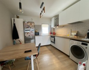 Appartement 4 chambres à vendre dans Cluj-napoca, zone Marasti