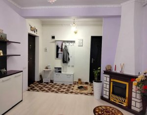 Appartement 4 chambres à vendre dans Floresti