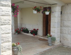 Maison 6 chambres à vendre dans Feleacu