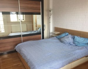 Appartement 3 chambres à vendre dans Cluj-napoca, zone Centru