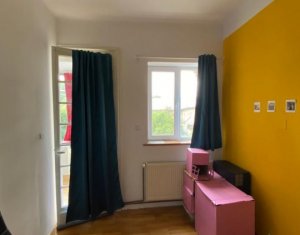 Appartement 3 chambres à vendre dans Cluj-napoca, zone Centru