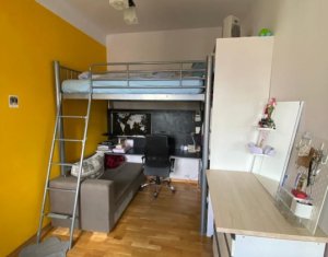 Appartement 3 chambres à vendre dans Cluj-napoca, zone Centru