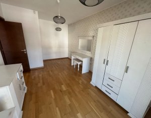 Maison 6 chambres à vendre dans Cluj-napoca, zone Andrei Muresanu