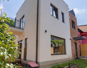 Maison 4 chambres à vendre dans Cluj-napoca, zone Gruia