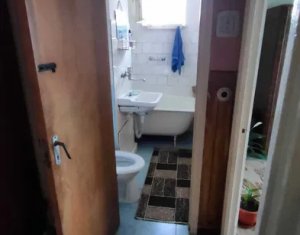 Appartement 4 chambres à vendre dans Cluj-napoca, zone Manastur