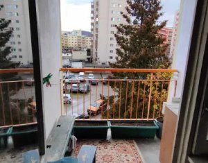 Appartement 4 chambres à vendre dans Cluj-napoca, zone Manastur