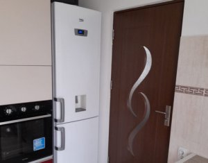 Maison 4 chambres à vendre dans Floresti