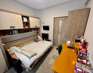 Appartement 3 chambres à vendre dans Floresti