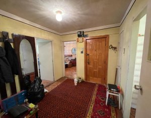 Appartement 4 chambres à vendre dans Cluj-napoca, zone Manastur