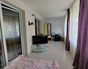 Appartement 3 chambres à vendre dans Floresti