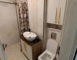 Appartement 3 chambres à vendre dans Cluj-napoca, zone Marasti