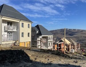 Maison 4 chambres à vendre dans Dezmir