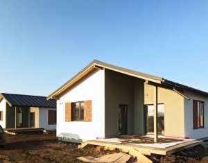 Maison 4 chambres à vendre dans Jucu De Mijloc