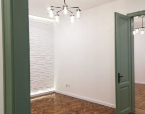 Appartement 3 chambres à louer dans Cluj-napoca, zone Centru