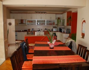 Maison 5 chambres à vendre dans Cluj-napoca