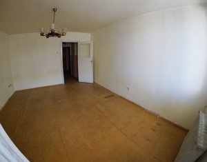 Garzon eladó on Cluj-napoca, Zóna Manastur