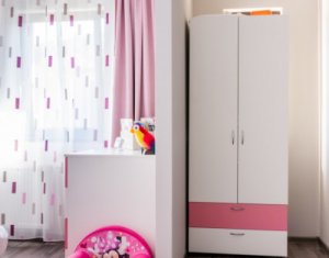 Ház 4 szobák eladó on Floresti