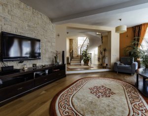 Ház 5 szobák eladó on Floresti