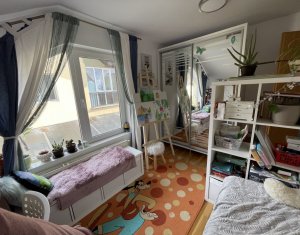 Ház 4 szobák eladó on Floresti